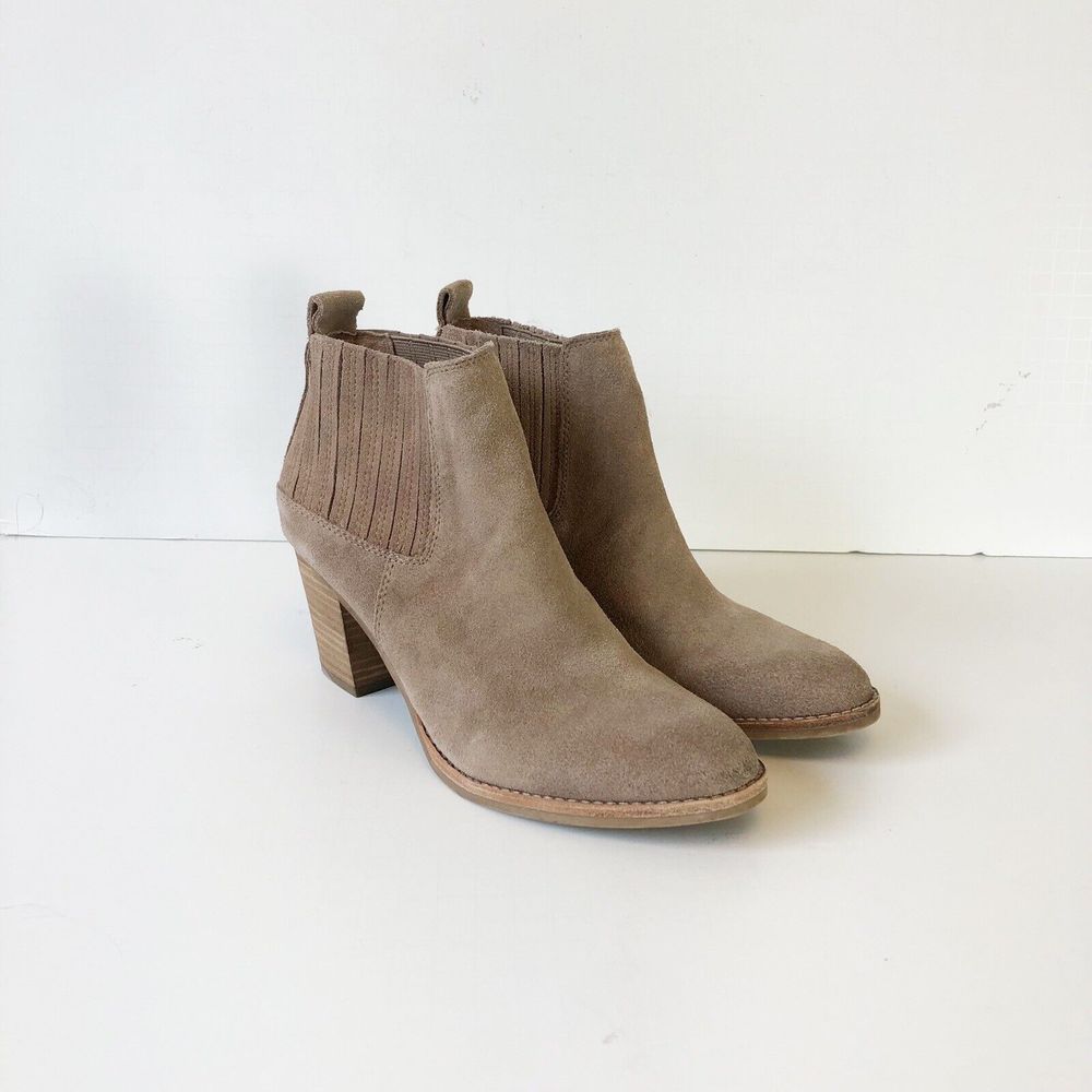 Dolce Vita Suede Ankle Boots Pull On Taupe Tan Stack Heel Women’s Size 8.5